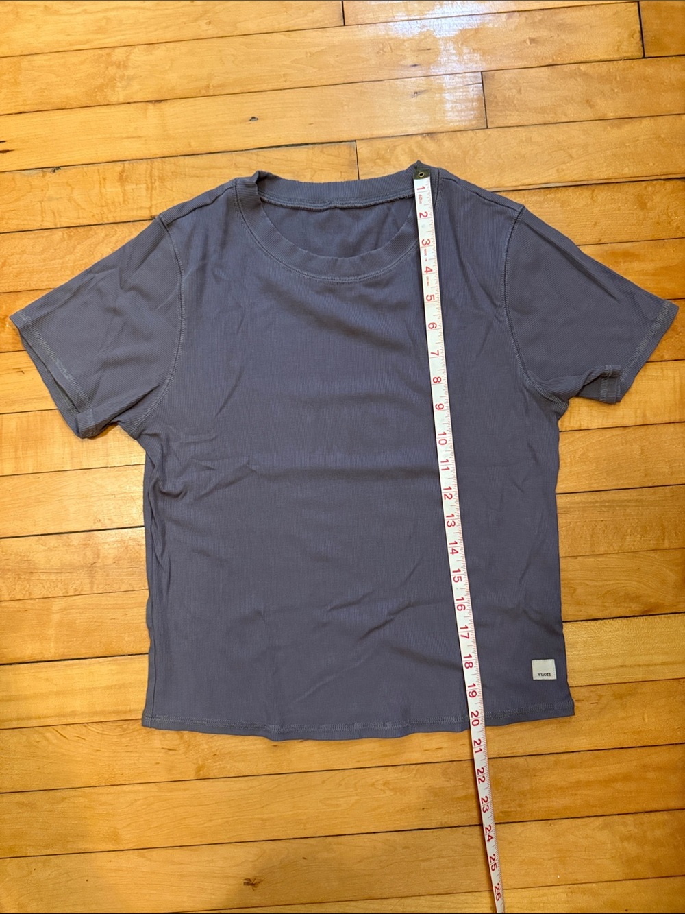 Vuori Women’s Ribbed T-Shirt - Picture 4 of 5